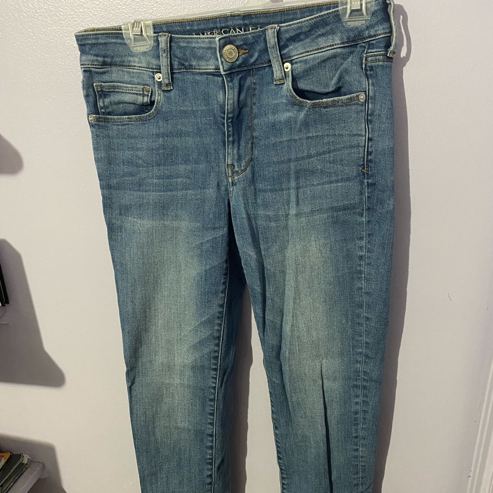 American Eagle skinny jeans